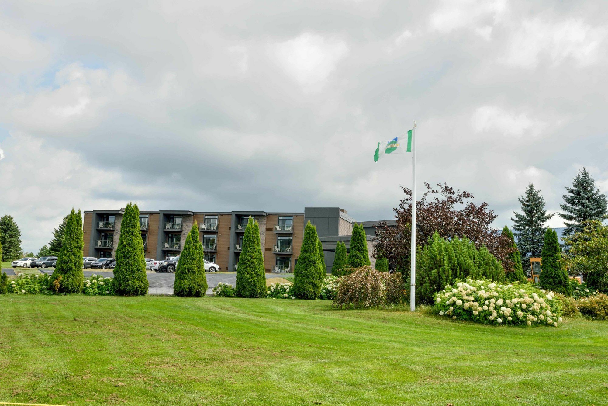 La Cache Du Golf Hotell Beauceville Exteriör bild