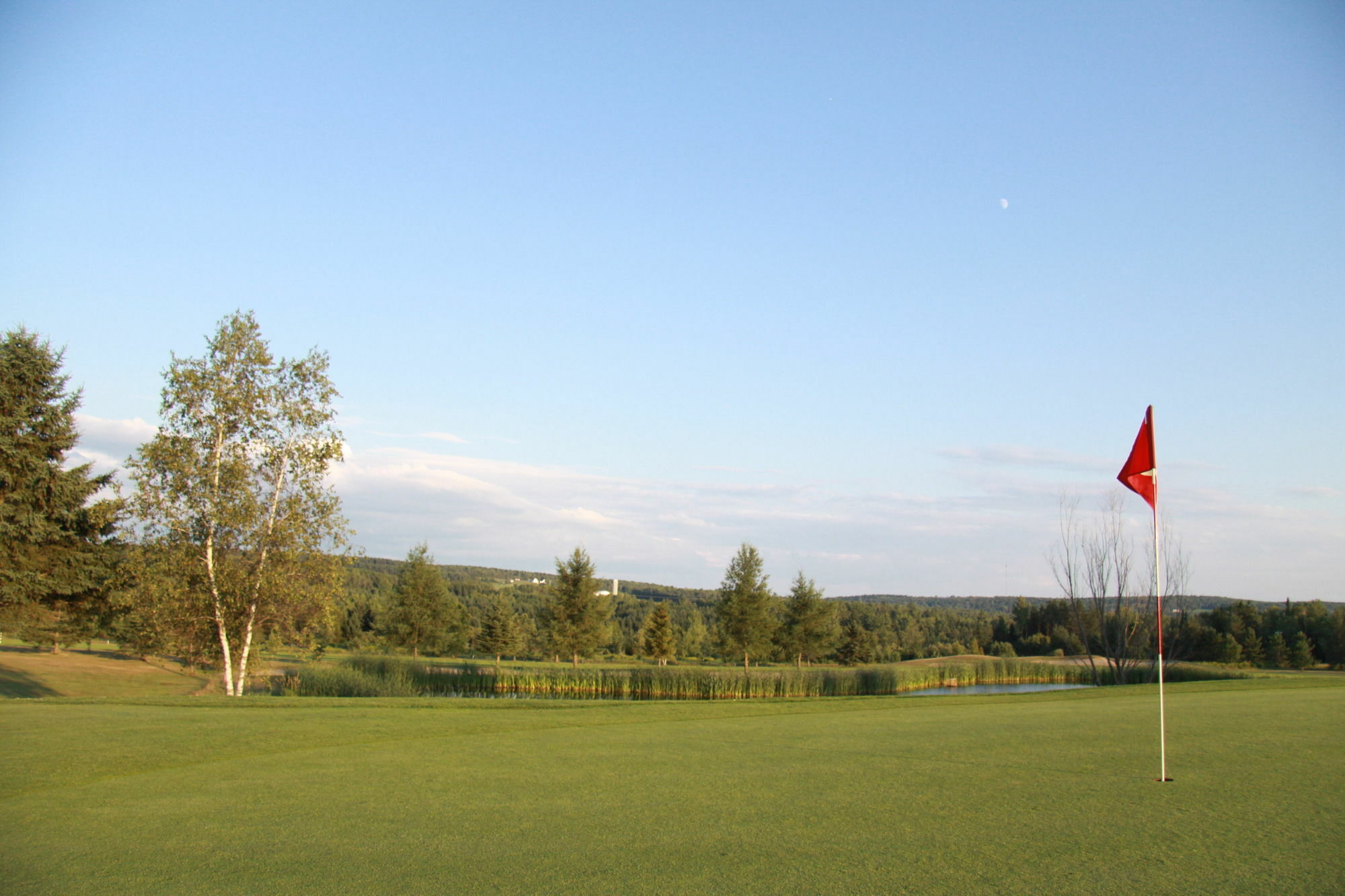 La Cache Du Golf Hotell Beauceville Exteriör bild